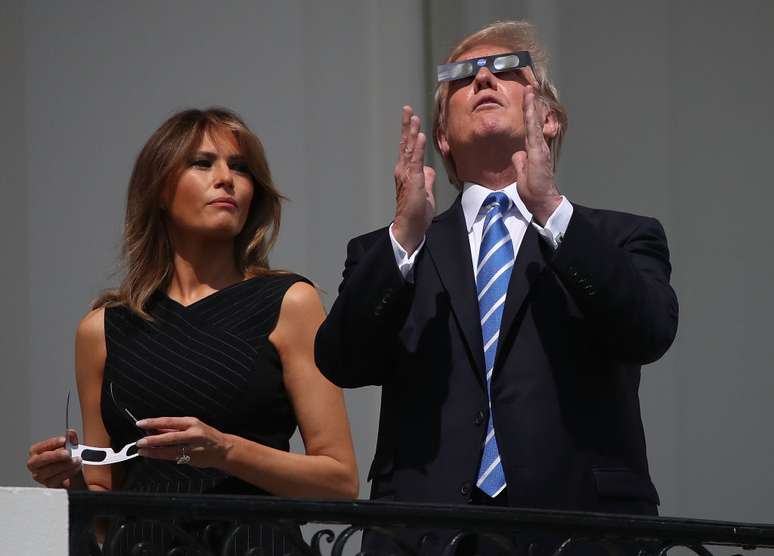 Donald Trump e Melania Trump observam fenômeno raro na Casa Branca