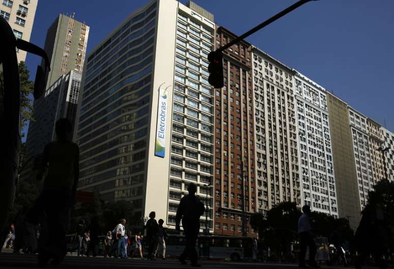 Edifício da Eletrobras no centro do Rio de Janeiro 20/08/2014 REUTERS/Pilar Olivares