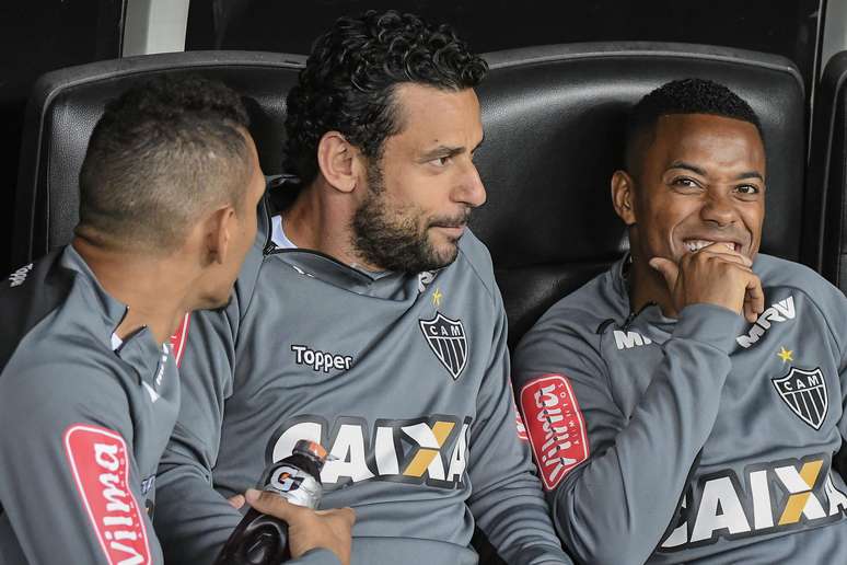 Robinho e Fred começaram entre os reservas do Atlético-MG