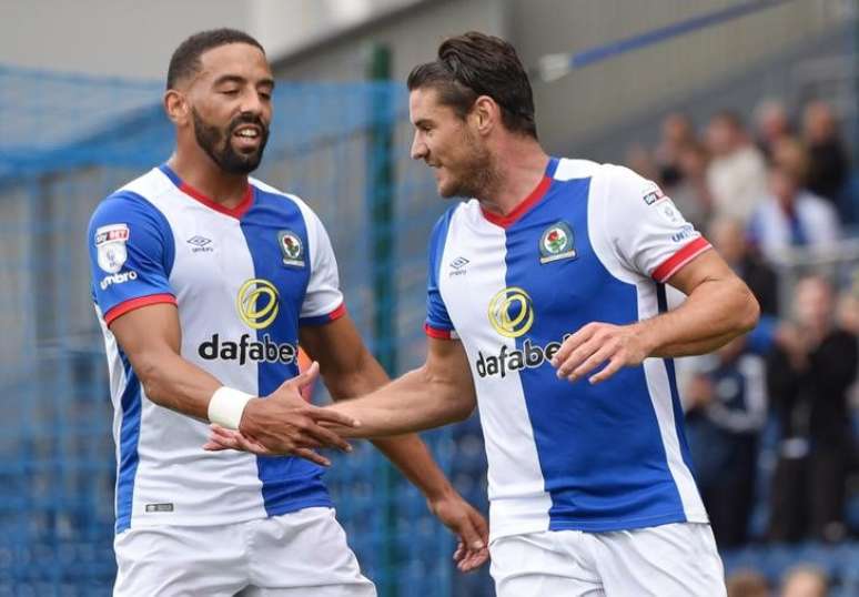 Jogadores do Girona comemoram gol 
 30/7/16     Action Images/Paul Burrows

