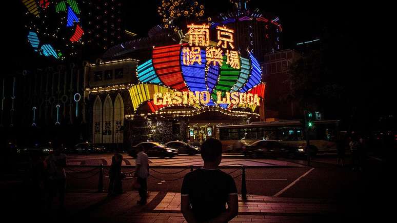 Cassinos e turismo são responsáveis pela maior parte da arrecadação de Macau 