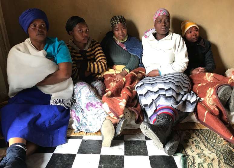 Parentes de Zanele Hlatshwayo