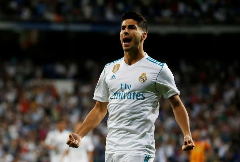 Asensio comemora gol do Real Madrid contra o Valencia
 27/8/2017   REUTERS/Javier Barbancho  