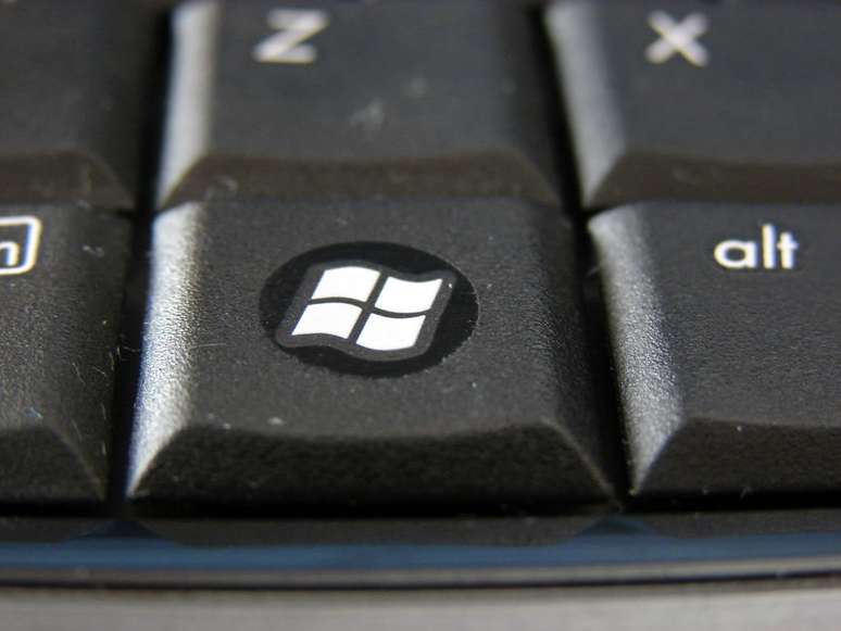 A tecla Windows fica entre as teclas Ctrl e Alt