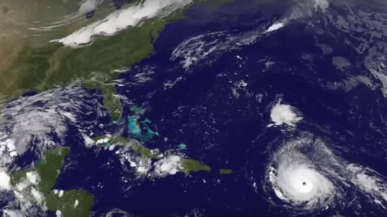 A tempestade já é considerada "potencialmente catastróftica".