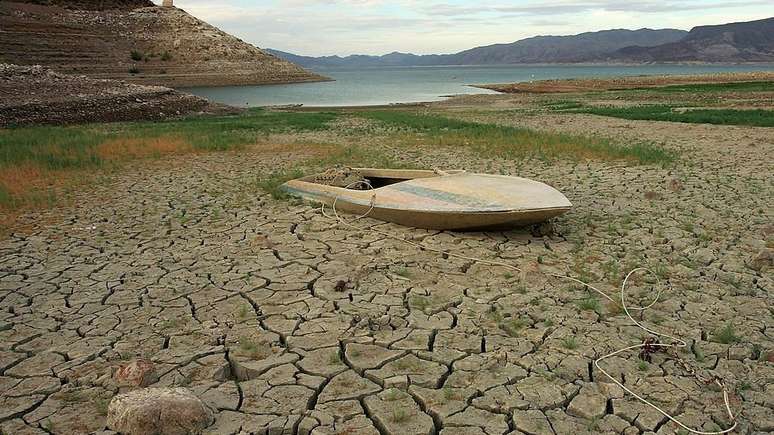 Lago seco em Nevada (EUA)