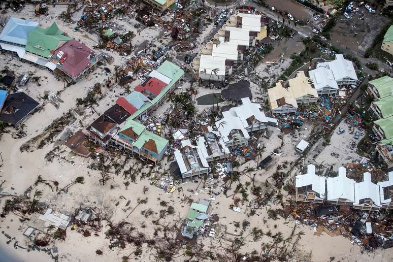 Ilha de Saint Martin após passagem do furacão Irma pelo Caribe 06/09/2017  Ministro de Defesa da Holanda/Divulgação via REUTERS