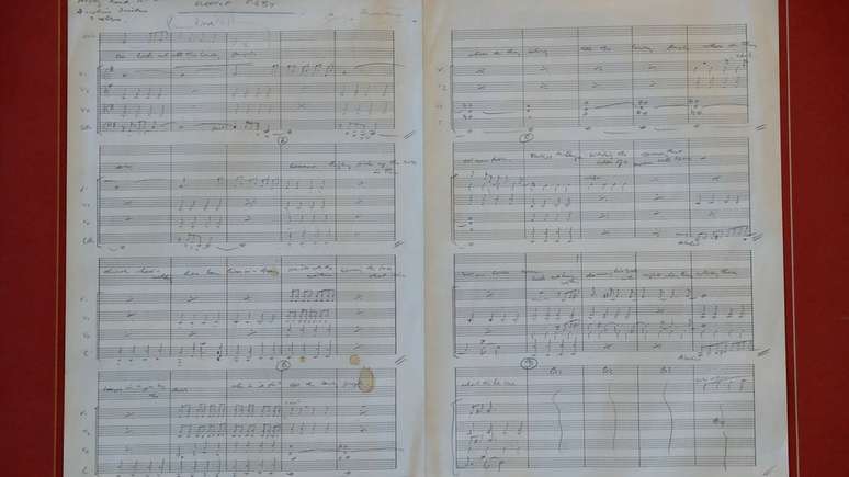 Imagem da partitura original de Eleanor Rigby