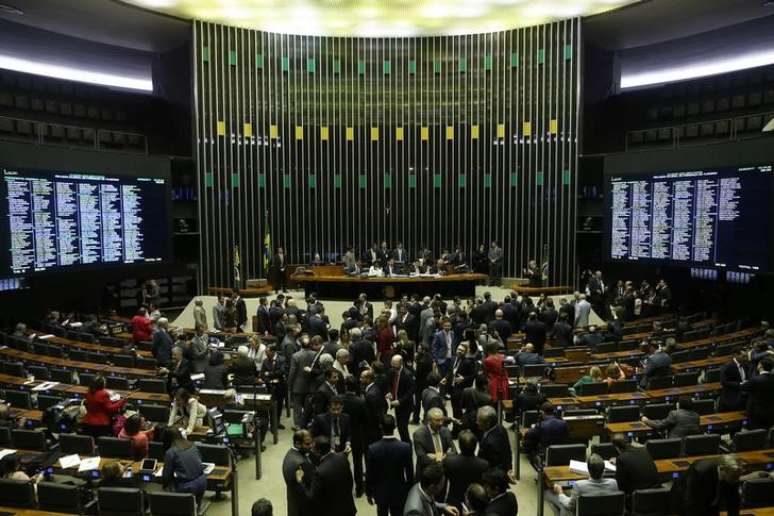 Vista geral do plenário da Câmara dos Deputados 
 2/8/2017    REUTERS/Adriano Machado