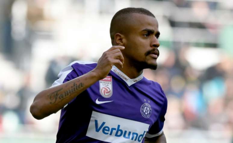 Felipe Pires em ação pelo Austria Vienna (Foto: Divulgação)