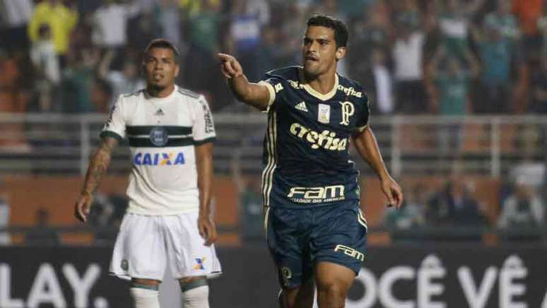 Com gol de Jean, Palmeiras vence o Coritiba no Pacaembu e volta ao G4 do Brasileirão(Foto: Marco Galvao/Fotoarena)