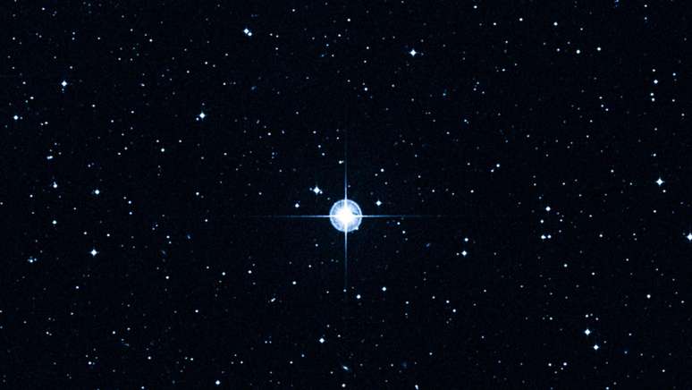 estrela HD 140283