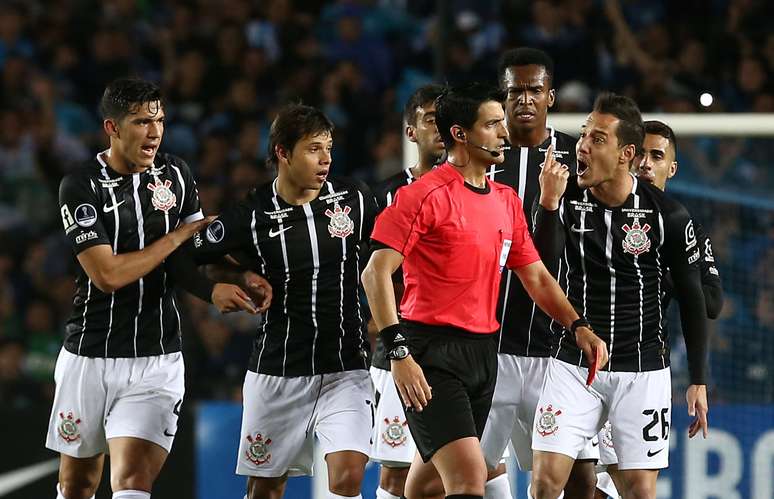 Corinthians x Racing (ARG) – venda online aberta para todos os torcedores