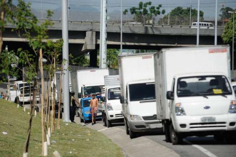 Para especialistas, a elgislação do trânsito ainda é insuficiente para tirar o Brasil de uma incômoda posição no ranking mundial de mortes