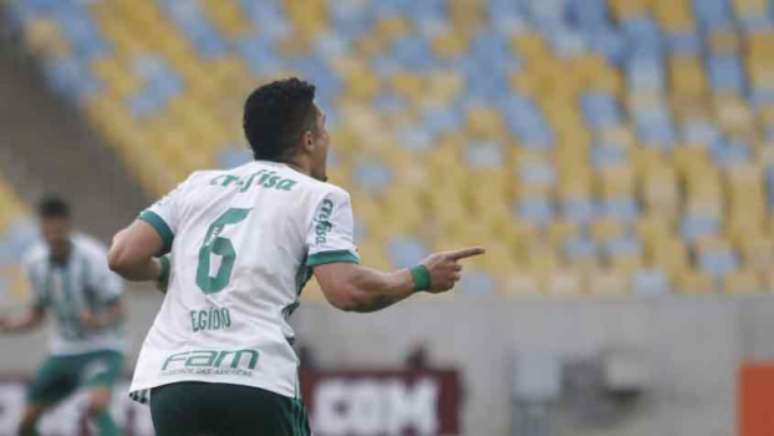 Autor do gol, Egídio está fora do clássico com Santos, assim como Dracena (Reginaldo Pimenta / Raw Image)