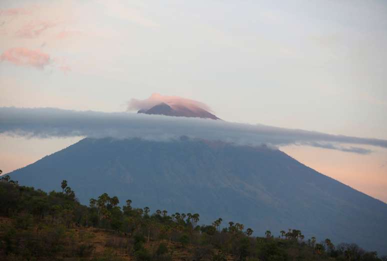 Agung pode entrar em erupção a qualquer momento