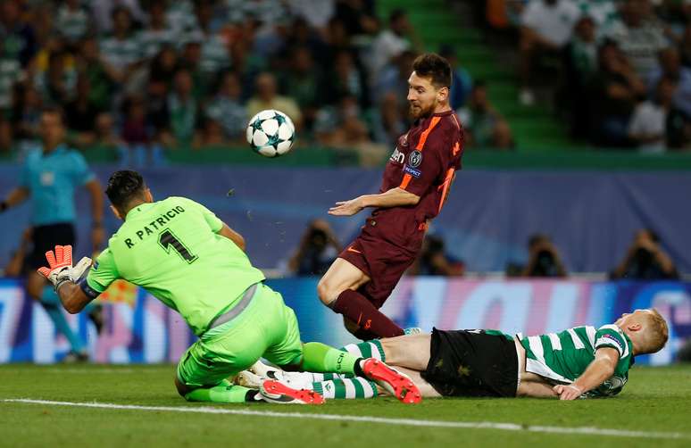 Messi em ação contra o Sporting
