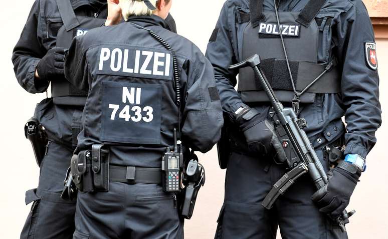 Polícia alemã afirma que nenhum caso de envenenamento foi relatado até agora.