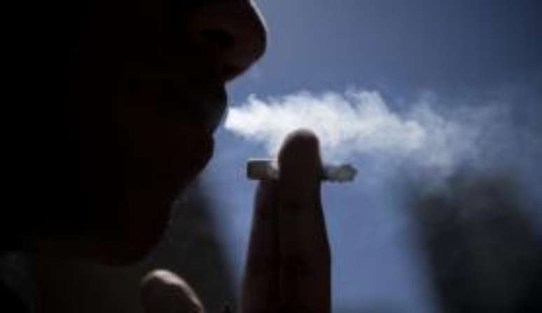 Pesquisa aponta alto percentual de fumantes que pretendem largar o cigarro nos próximos meses