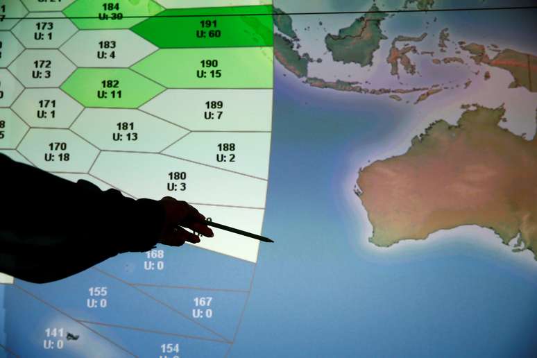 Equipes de resgates mapearam uma área de 120 mil Km² no Oceano Índico