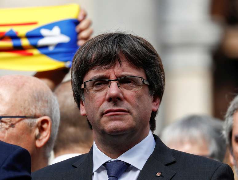 Líder catalão Carles Puigdemont participa de protestos em Barcelona, Espanha 