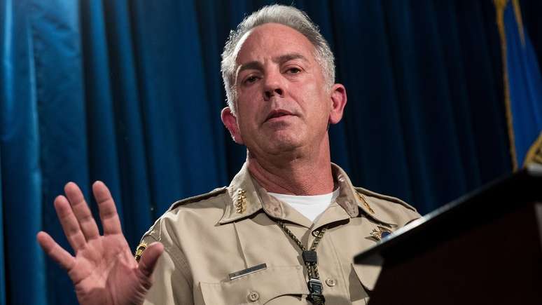 Polícia de Las Vegas tenta buscar mais detalhes sobre massacre em Las Vegas 