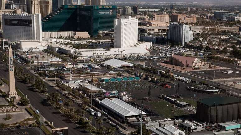 Tiroteio aconteceu na 'The Strip', avenida que concentra hotéis e cassinos em Las Vegas