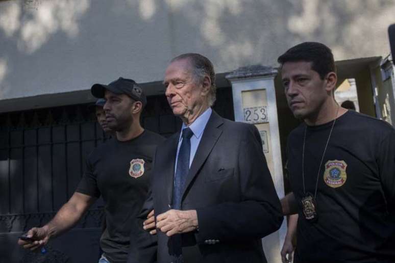 Nuzman é suspeito de participar de esquema de compra de votos na Rio-2016 (Foto: MAURO PIMENTEL / AFP)