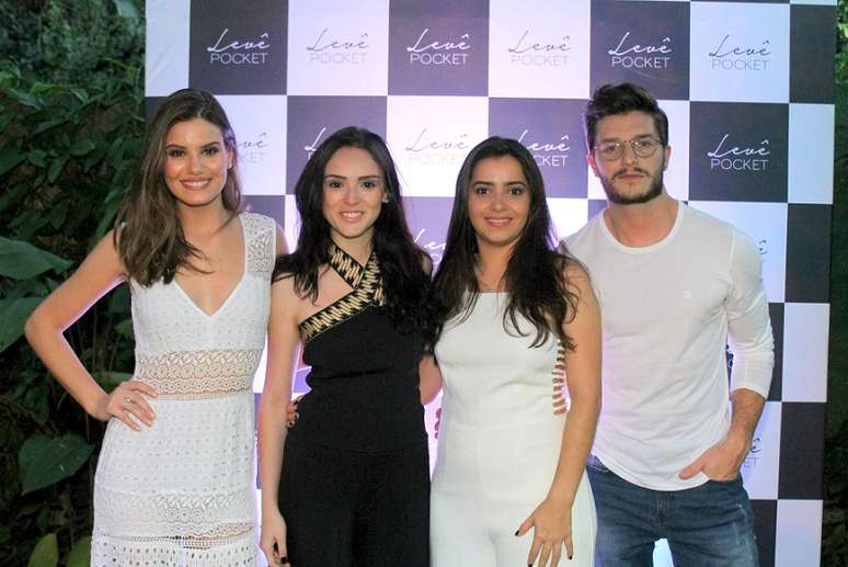 Camila Queiroz, Isabelle Drummond, Mariana Fernandes e Klebber Toledo (Foto: Daniel Delmiro/AgNews)