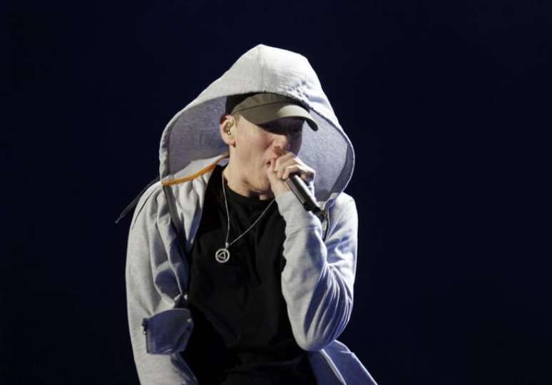 Rapper norte-americano Eminem durante show em Abu Dhabi 04/11/2012 REUTERS/Jumana ElHeloueh