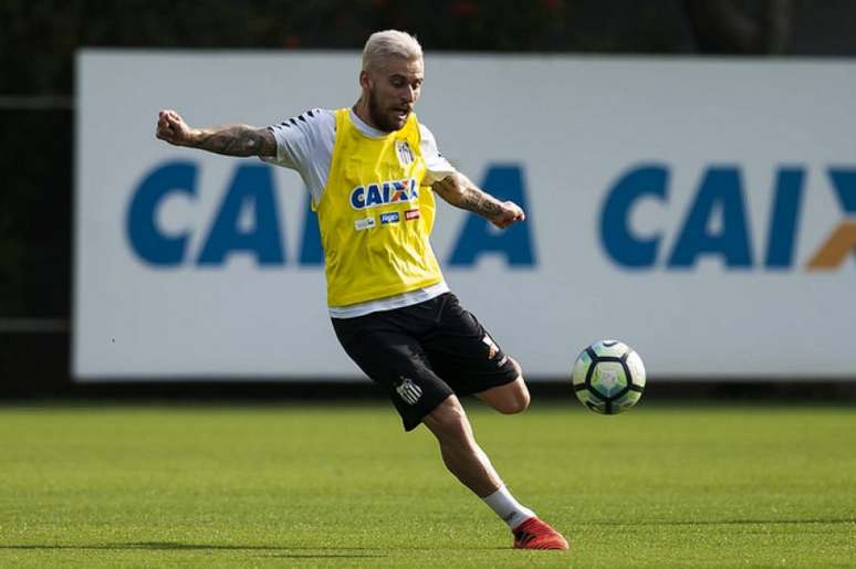 Lucas Lima retorna ao Santos após quatro jogos fora (Foto: Ivan Storti)