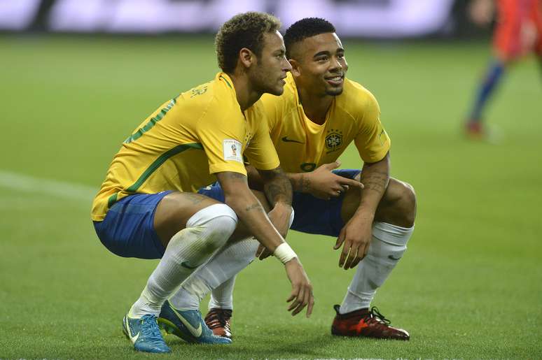 Brasil dá show e elimina Chile da Copa do Mundo 2018