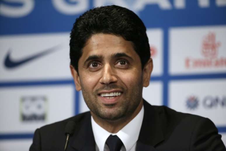 Nasser Al-Khelaifi ficou conhecido após assumir a presidência do PSG (Foto: KENZO TRIBOUILLARD)