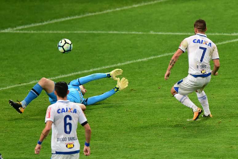 Cruzeiro bate o Grêmio e fatura título inédito da Copa do Brasil