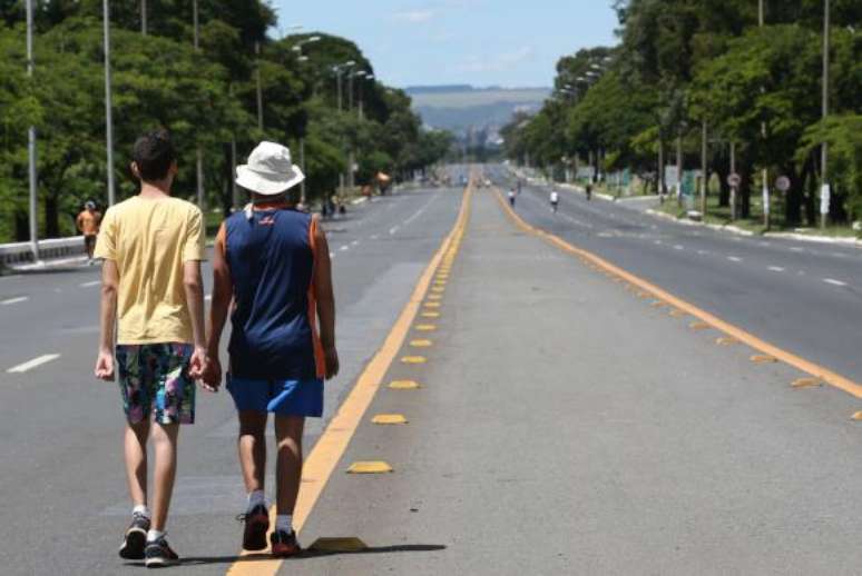Para alumas pessoas, Hor&aacute;rio de Ver&atilde;o &eacute; positivo para atividades f&iacute;sicas ao ar livre