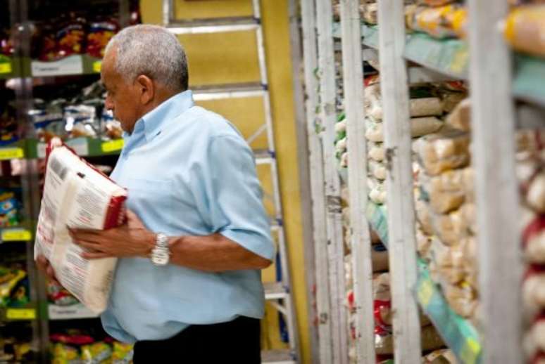 Alimentos não perecíveis já podem ser levados aos postos de coleta do Natal sem Fome 