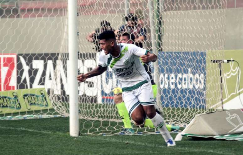 Após derrota para o América-MG, Luverdense busca forças para deixar a zona de rebaixamento contra o Paysandu (Foto: Site Oficial Luverdense)