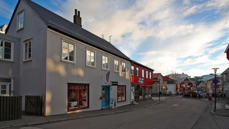 Rua do centro de Reykjavík