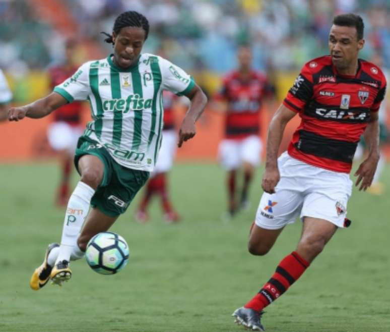Keno contra o Atlético-GO: seu melhor jogo pelo Palmeiras