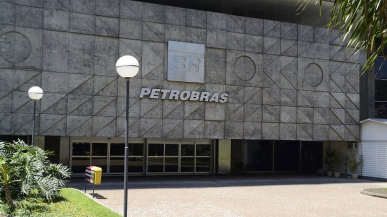 Marina Silva diz que, se eleita presidente, não privatizaria a Petrobras 