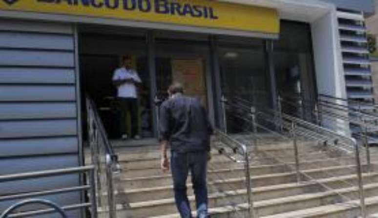 Mais de 1,3 mil agências do Banco do Brasil abrirão uma hora mais cedo para saque do Pasep