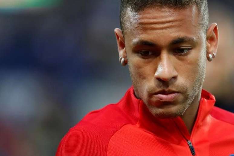 Atacante Neymar, do Paris Saint-Germain, durante partida contra o AS Saint-&Eacute;tienne, em Paris 
