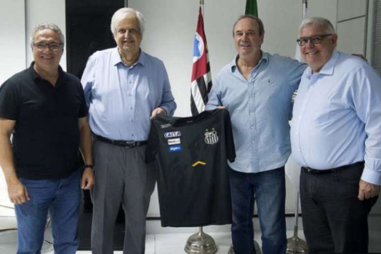 Levir Culpi reunido com a diretoria do Santos