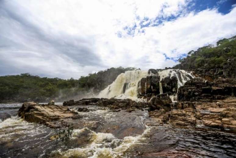Cachoeira  no Parque Nacional da Chapada dos Veadeiros, em Goiás 