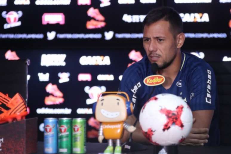 Diego Alves falou com a imprensa nesta segunda, após derrota do Flamengo