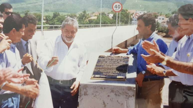 Lula e Aécio em cerimônia de inauguração da ponte