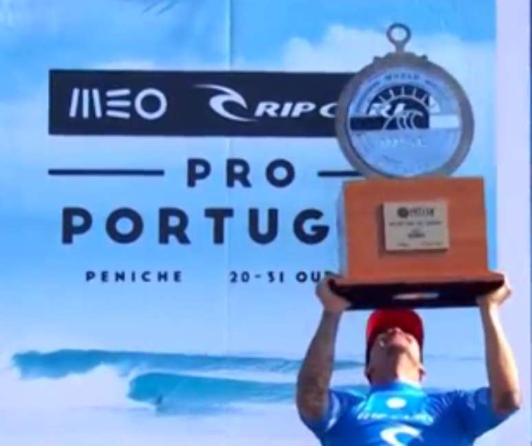 Gabriel Medina vence etapa de Portugal e assume vice-liderança do ranking mundial