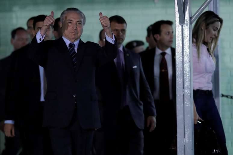 Presidente Michel Temer deixa hospital em Bras&iacute;lia 25/10/2017 REUTERS/Ueslei Marcelino