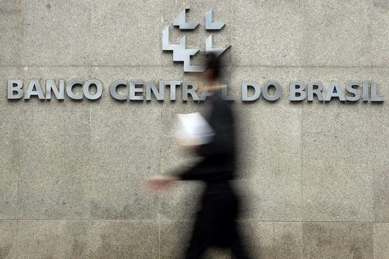 Logo do Banco Central na sede da institui&ccedil;&atilde;o, em Bras&iacute;lia 15/01/2014  REUTERS/Ueslei Marcelino
