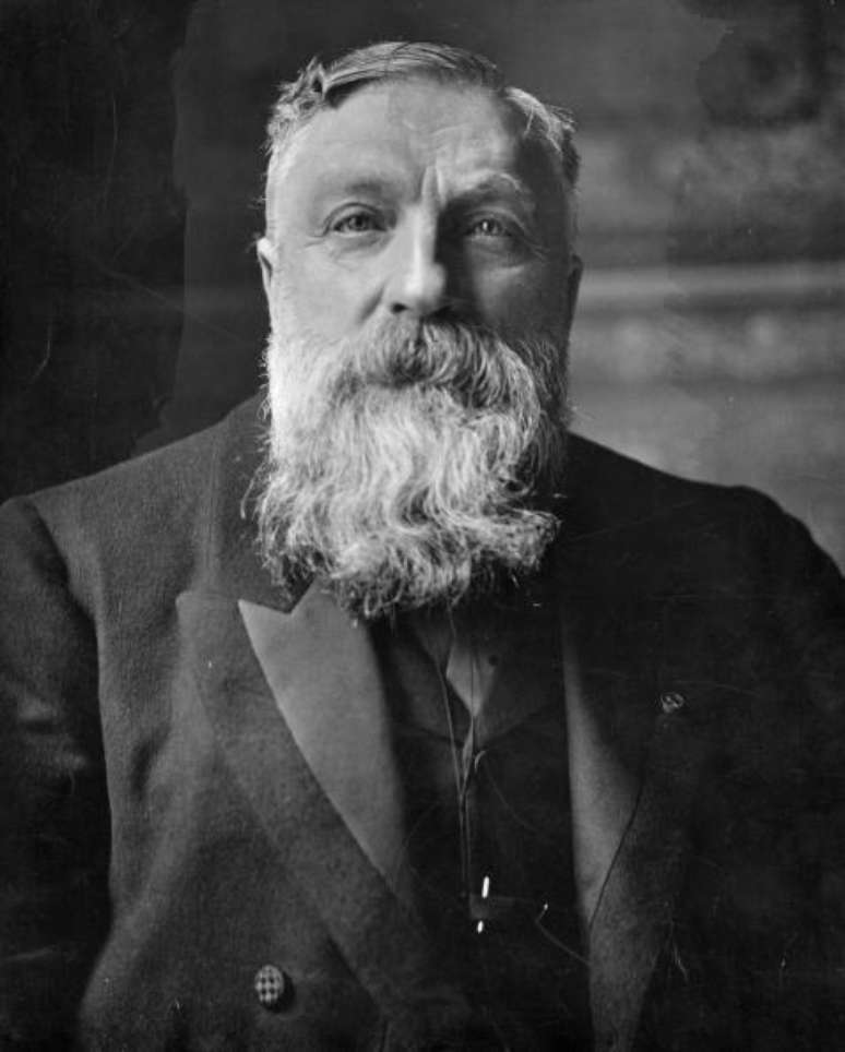 Escultor Auguste Rodin